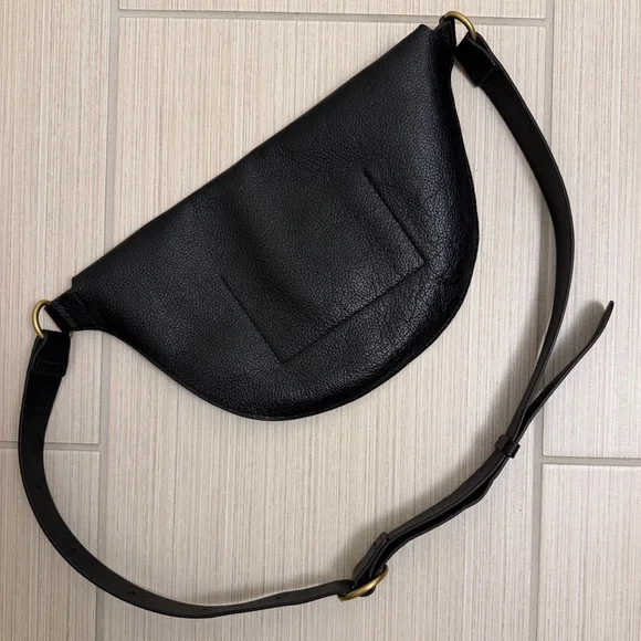 Banana Republic Black Leather Crossbody Bag - Picture 5 of 5